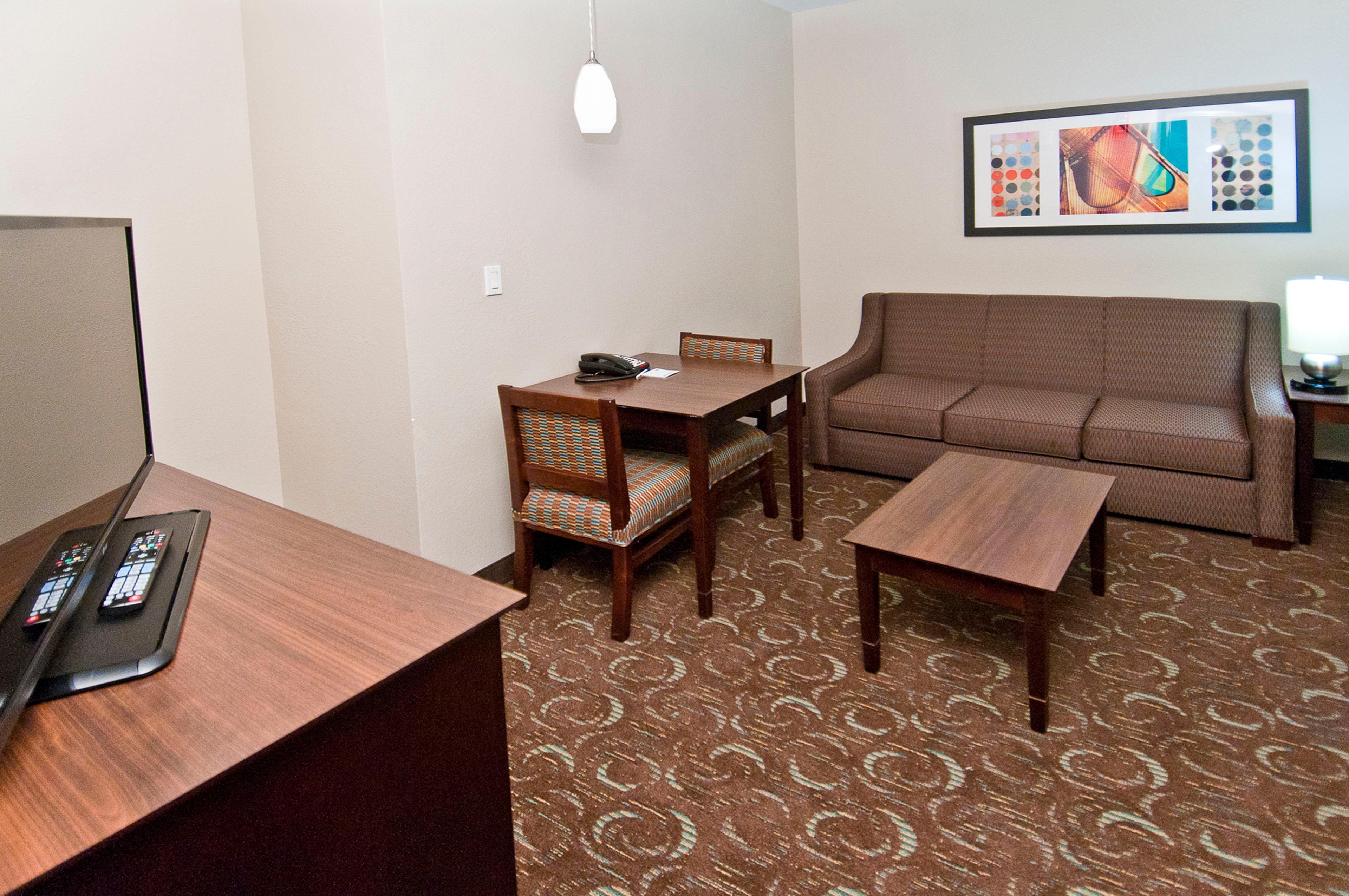 Holiday Inn Express & Suites San Antonio Frost Bank Center By Ihg Eksteriør bilde
